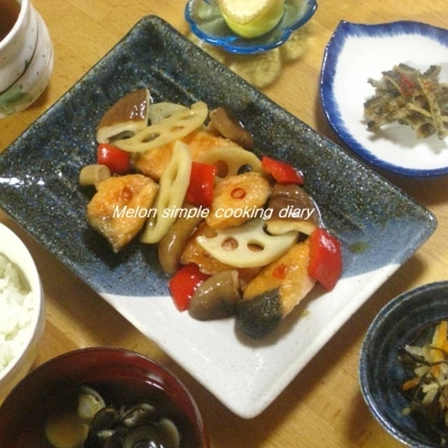 鮭のはちみつ南蛮漬けと乾き物整理のおかず☆