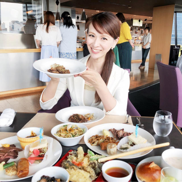 ホテルビュッフェ‼︎フォーリンデブはっしーさんの「山椒香る！鉄板すき焼き」食べてきましたー♪