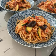 茄子初収穫‼︎美味しい麹トマトパスタに♡昨夜のごはんと映画