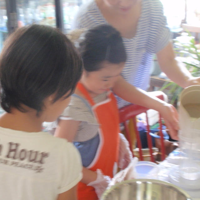 夏休みの自由研究～～小学生向け石鹸教室