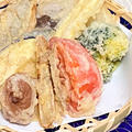 薬膳ってなぁに？今日は健康運の天ぷらがラッキー、仕事運と根気プラスのトマトとごぼうの天ぷらで薬膳