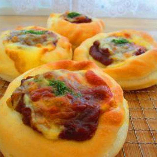 焼きｶﾚｰﾊﾟﾝ♪BAKEDﾁｮｺとｸﾙﾐのﾊﾟﾝ♪