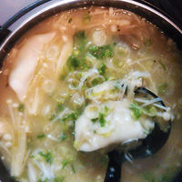 紀文　餃子であったまろう　お手本レシピで生姜と炒めねぎどっさりのスープ餃子