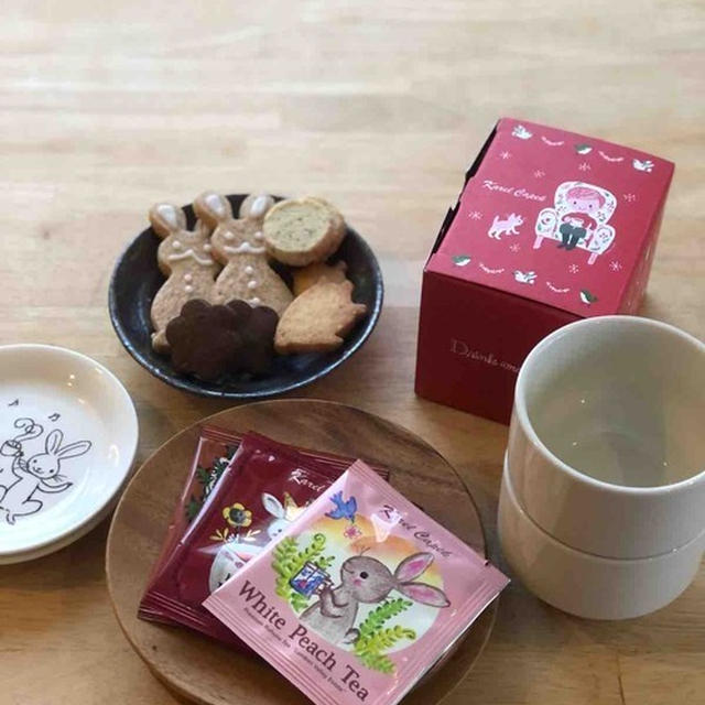 お茶菓子にうさぎクッキー