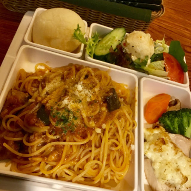 教室後は近所でランチ、上前津サエキ