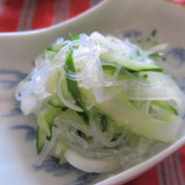 「グリーン野菜で☆春雨の酢物」