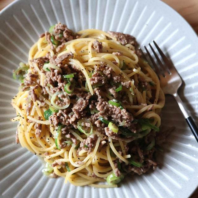 にんにくとしょうがでより美味しい！＊ひき肉と刻みねぎの和風パスタ＊