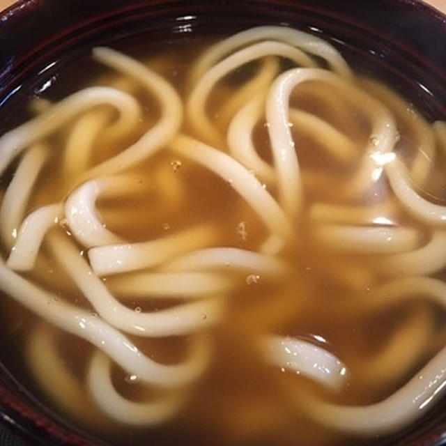 お昼は牡蠣玉子とじうどん