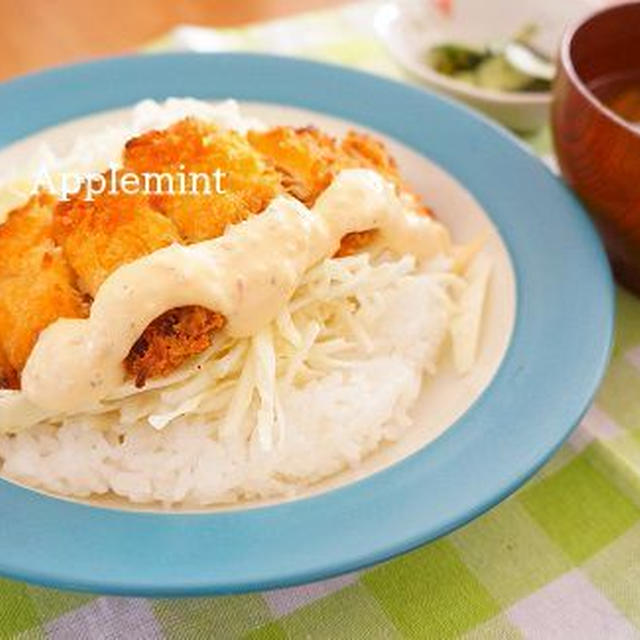 サーモンフライ丼
