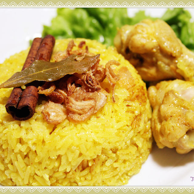 カオモックガイ（Southern yellow chicken rice)