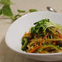 ゴーヤと豚ばら肉のカレー風味スパゲティ・・1皿で1/2日分の野菜が摂れる栄養バランスパスタ