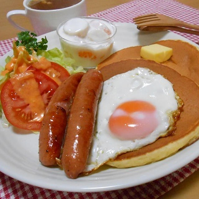 お食事ホットケーキと大輪のお花達☆