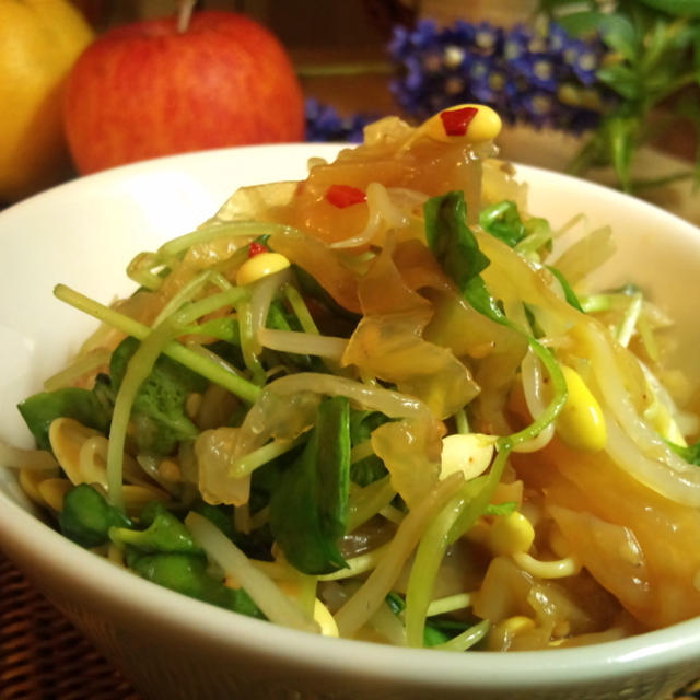 豆もやしとクラゲの中華和え