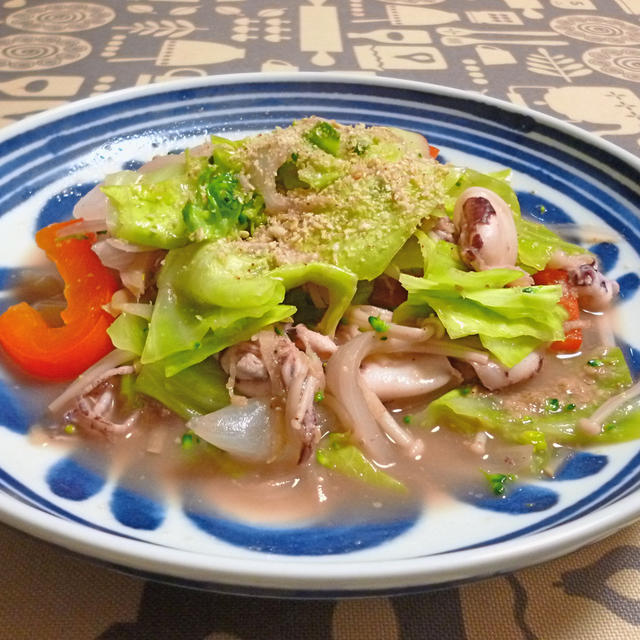 小イカと春野菜のスープ煮