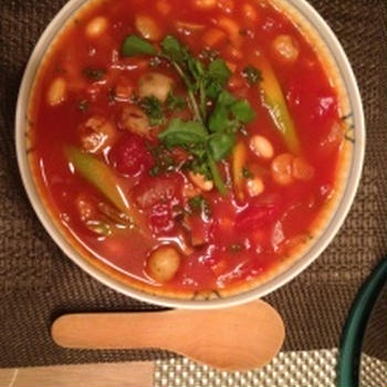 節分の豆をスープで頂きます。