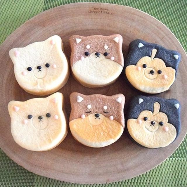 ねこ型で？3種のこいぬパン♡ #cottaコラム