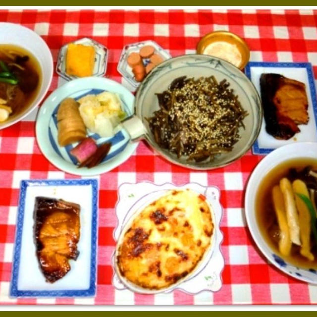 マカロニグラタン・鰤照り・餡かけ蕎麦で晩ご飯