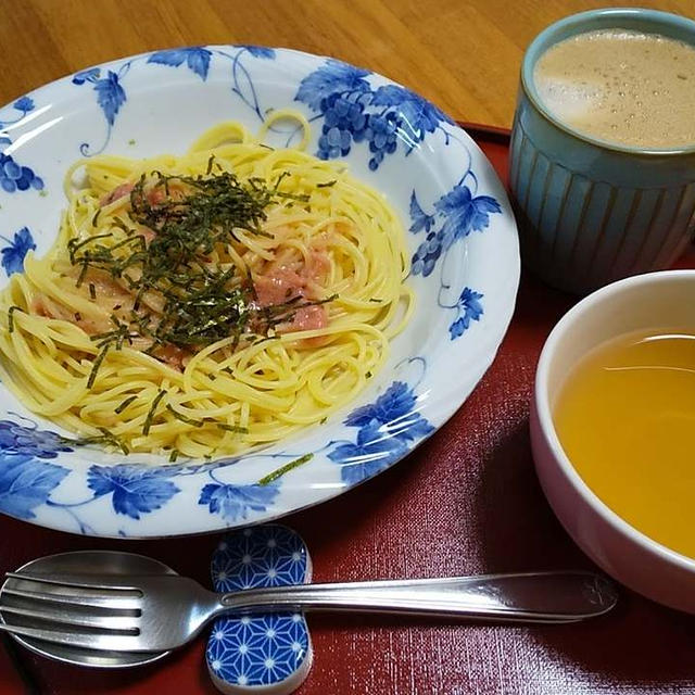 たらこパスタと冷たいだし汁