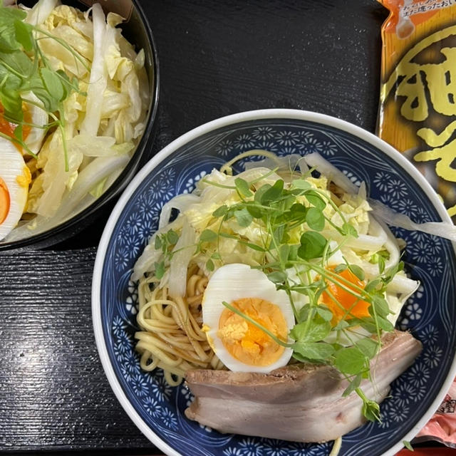尼崎の大貫のテイクアウトチャーシューと山形　みうら食品の油そば　大貫本店、楽天にも店があります