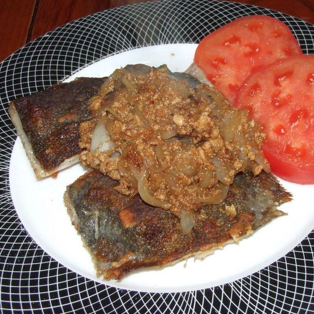 子持ちカレイのムニエル・バルサミコソース