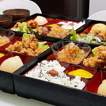 4月18日✰松花堂弁当で晩ごはん♩♩♩