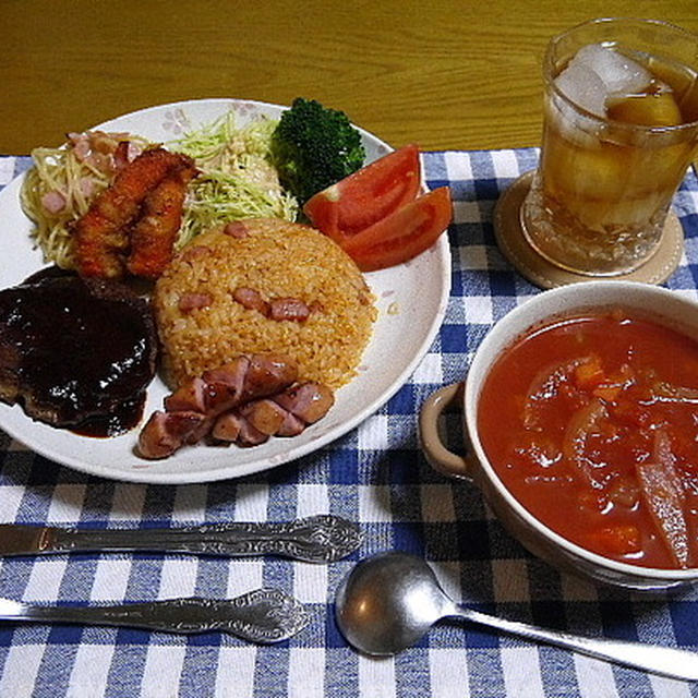 【夕食】お子さまランチ風ワンプレート・トマトのスープ…