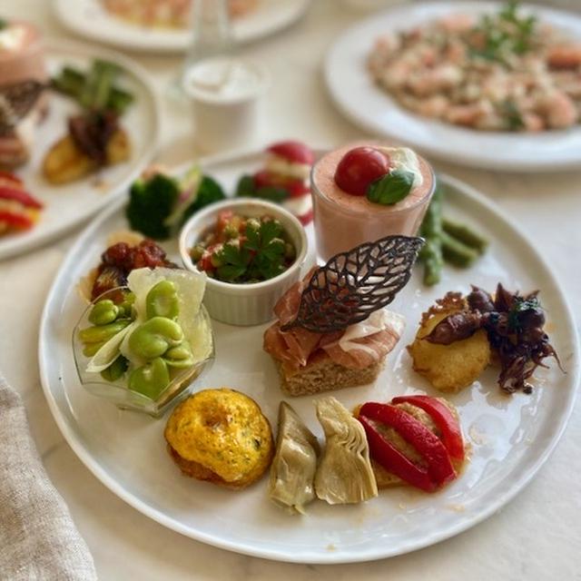 お誕生日パーティーのアンティパストミスト