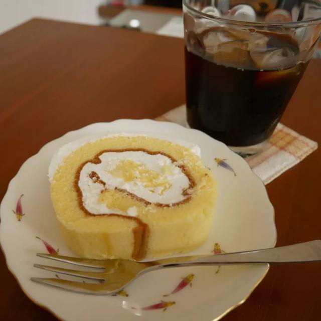 湘南パティスリー、ロールケーキ