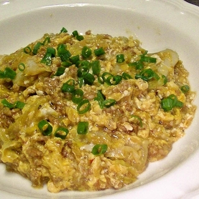 簡単！挽肉とキャベツの卵とじの作り方