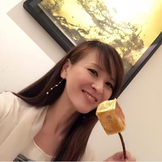 運気アップしそう！「黒トリュフ キャラメル フローズンスモア」は金箔貼り！ドミニクアンセル