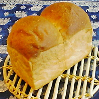 梅雨の朝～山形食パン