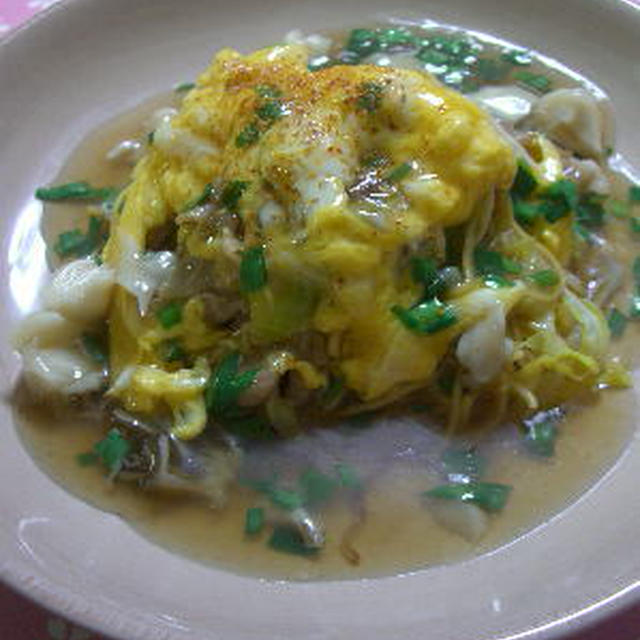 とろとろ卵のあんかけ醤油焼きそば