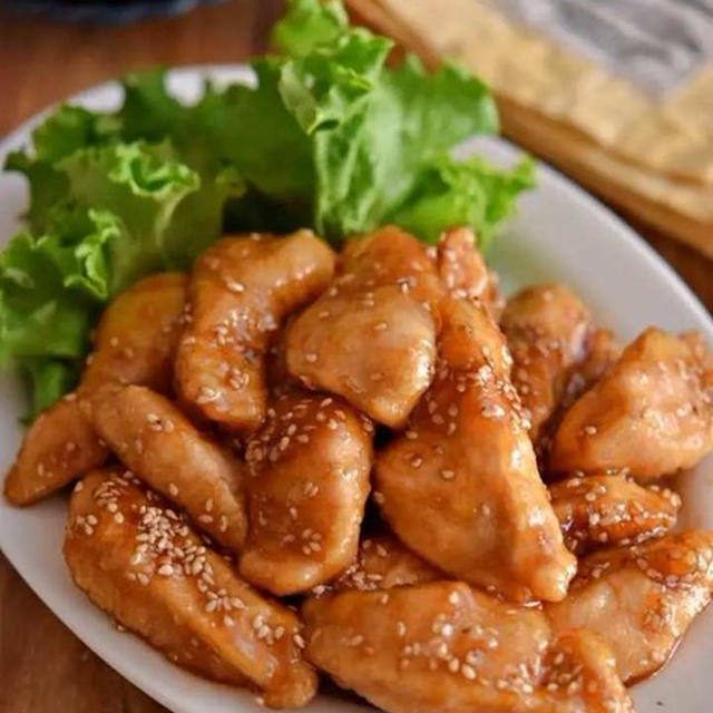 驚きのやわらかさ！クックパッドで人気の「鶏むね肉の照り焼き」レシピ3選
