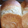 久しぶりのレーズン酵母は食パンで。　１１月１日その１