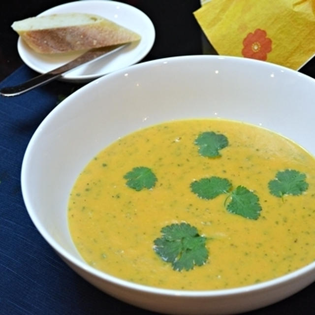 キャロットスープ with オレンジ＆コリアンダー