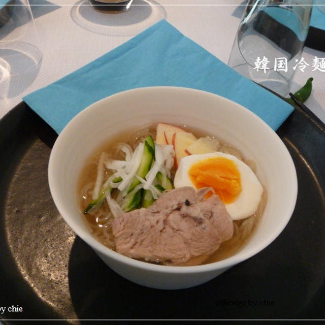 小腹がすいたときにはミニ冷麺