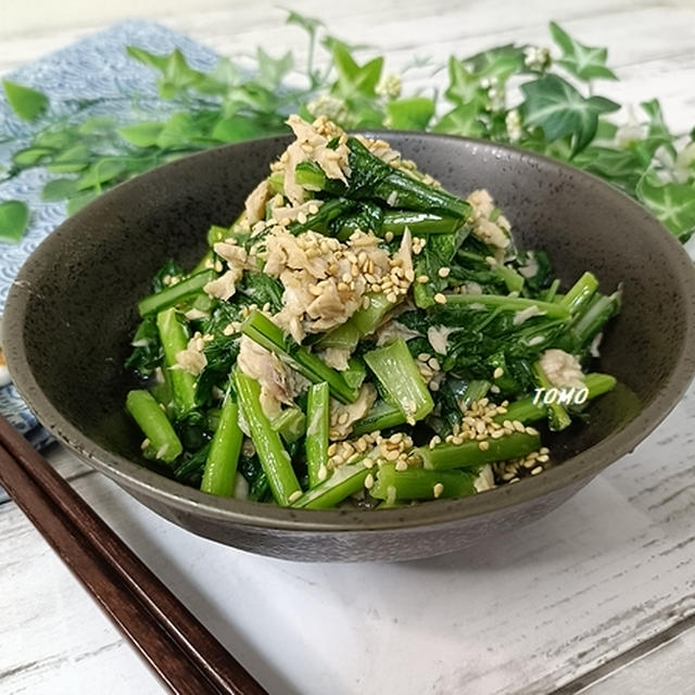節約料理♪ツナ缶を汁ごと使って！かぶの葉のツナ缶炒め