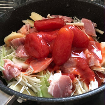 煮込み15分で美味しいトマトスープ