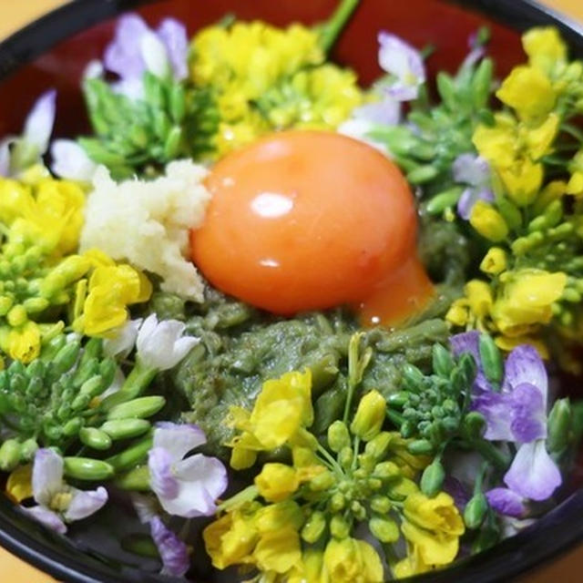 たたきワラビとお花のTKG～