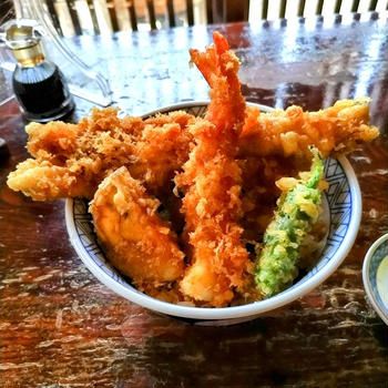 おそとごはん　～土手の伊勢屋～