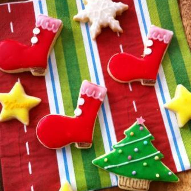 サンタブーツ クリスマスのアイシングクッキー By Manaママさん レシピブログ 料理ブログのレシピ満載