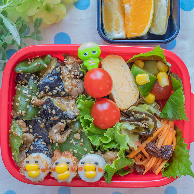 おばあちゃんの味！豚こまとなすの甘味噌炒めのっけ弁当(^O^)/