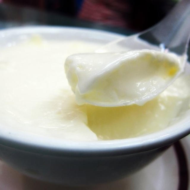 薑汁雙皮燉鮮奶│ショウガ汁のミルク茶碗蒸し