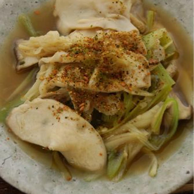 醤油麹で☆薄切りエリンギの牛皿風