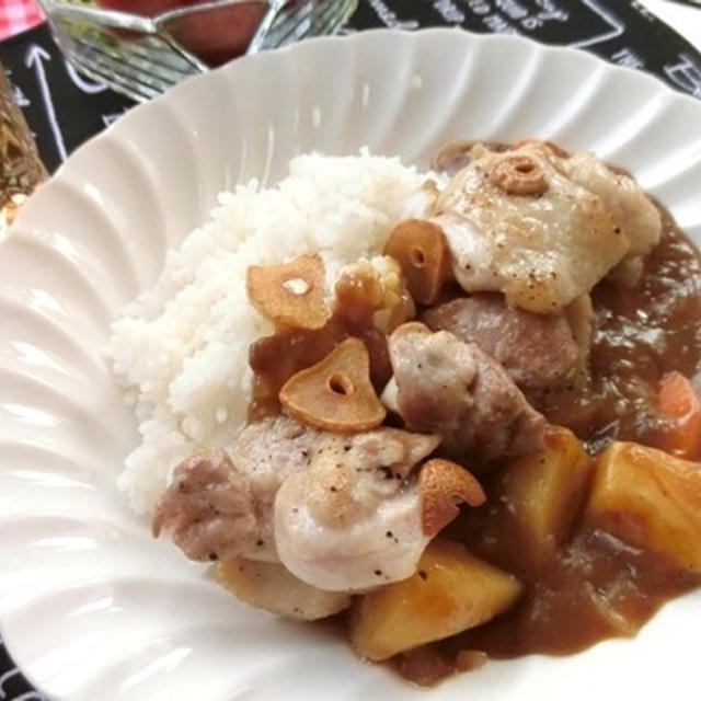 がっつりニンニク！ガーリックチキンカレー