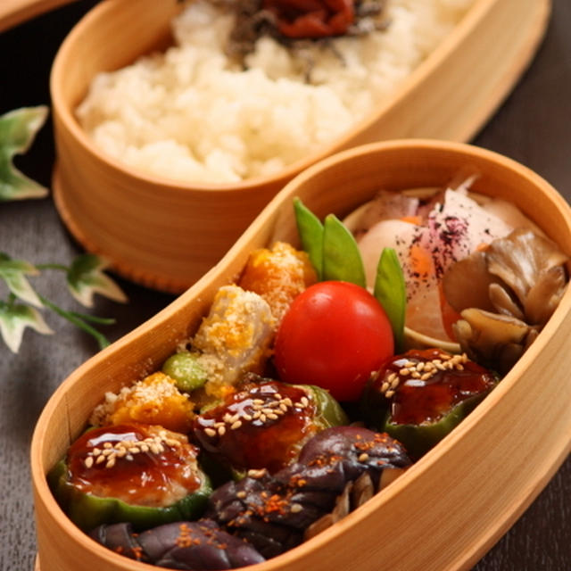 レンジ仕上げの肉詰めピーマン弁当