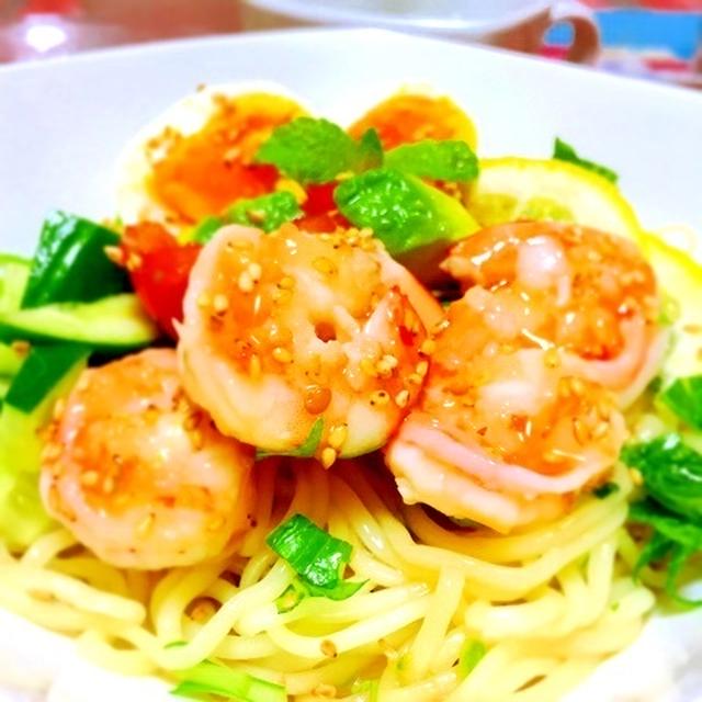 ヘルシーおいしい。エビチリ風な冷やし中華～レシピ。