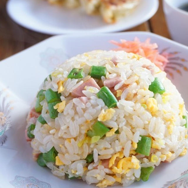 町中華風！いんげんと魚肉ソーセージの炒飯