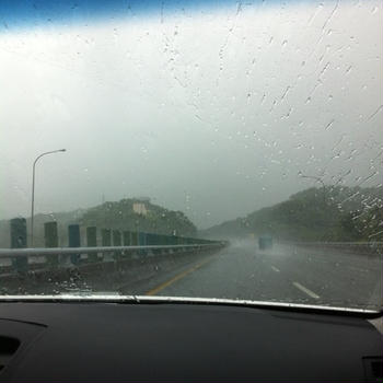 最近台湾梅雨かな？