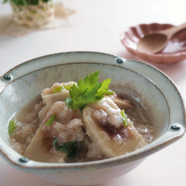 生麩のカニ餡かけ